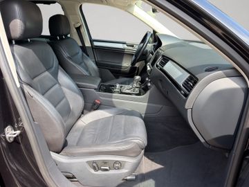 Volkswagen Touareg - 10