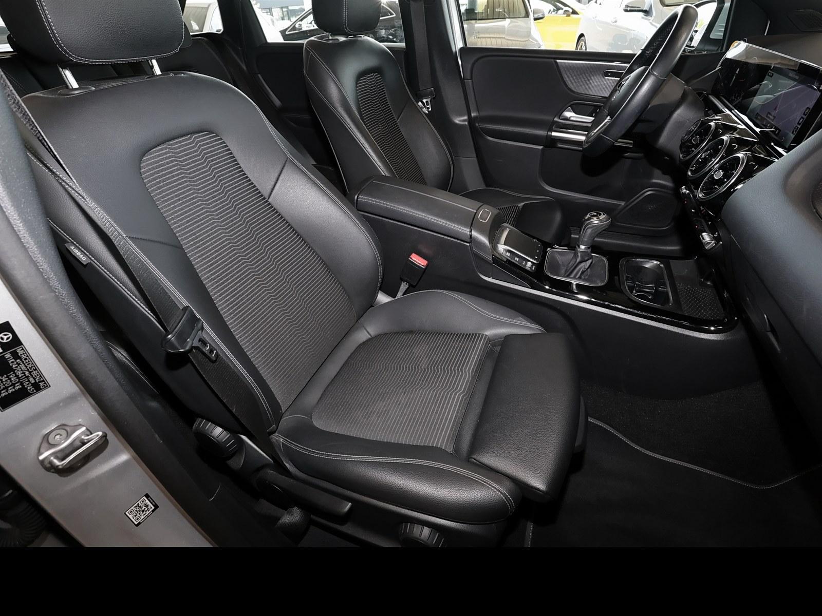 Mercedes-Benz B-Class Progressive PANO+AHK+CARPLAY+SPURHALTE+17", миниатюра 4