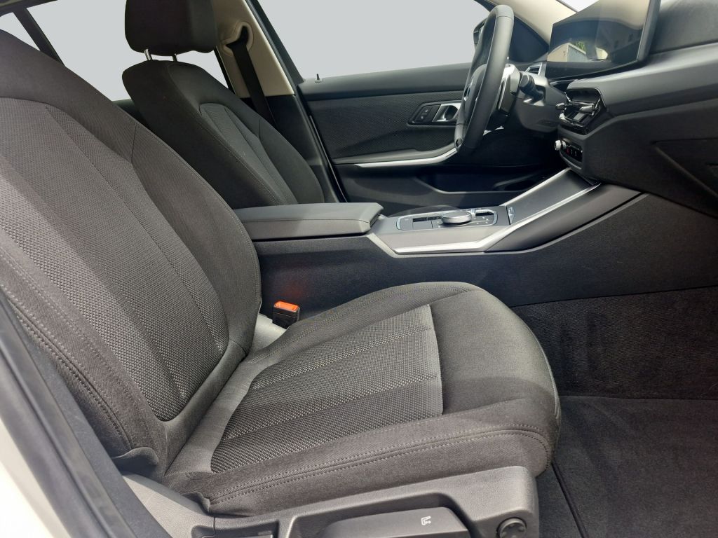 BMW 318 - Bild 13