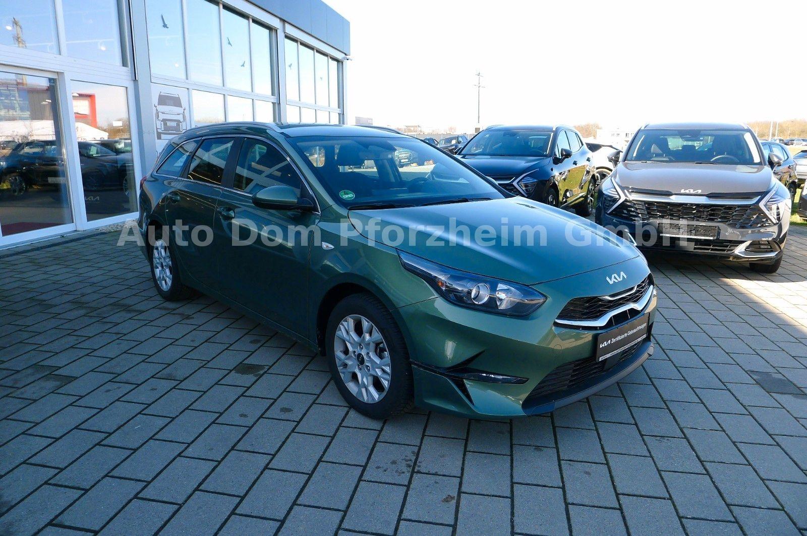Kia Ceed SW 1.5T DCT Vision / Komfort+/NAVI