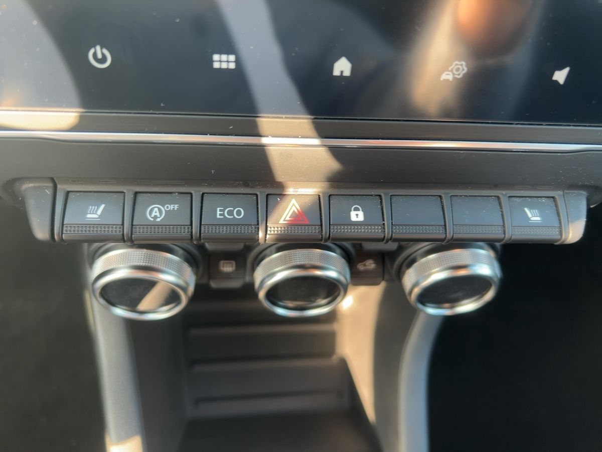 Fahrzeugabbildung Renault Clio ZEN TCe 90 SHZ Navi EPH