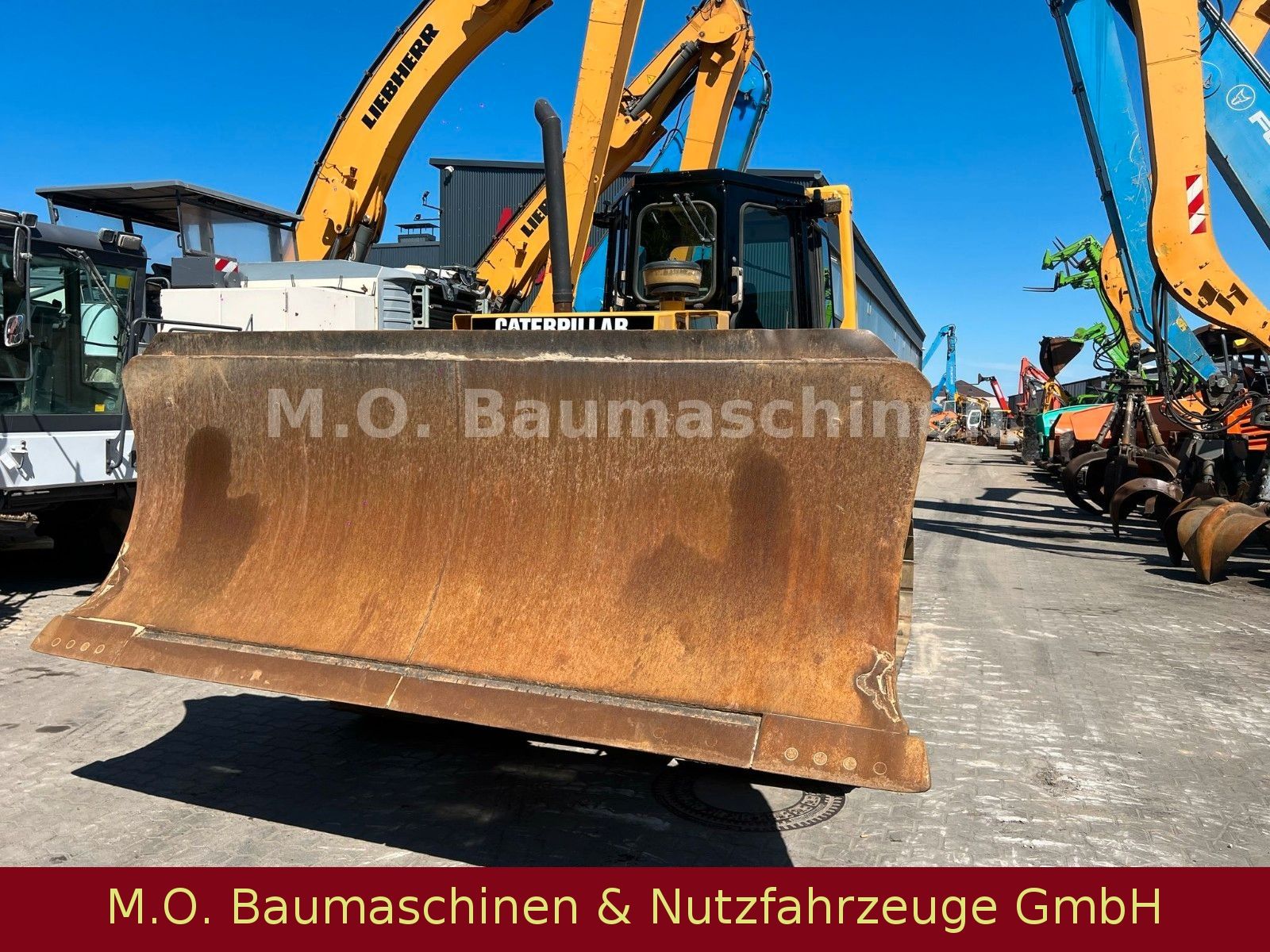 Fahrzeugabbildung CAT D 6 M  XL / Ripper /