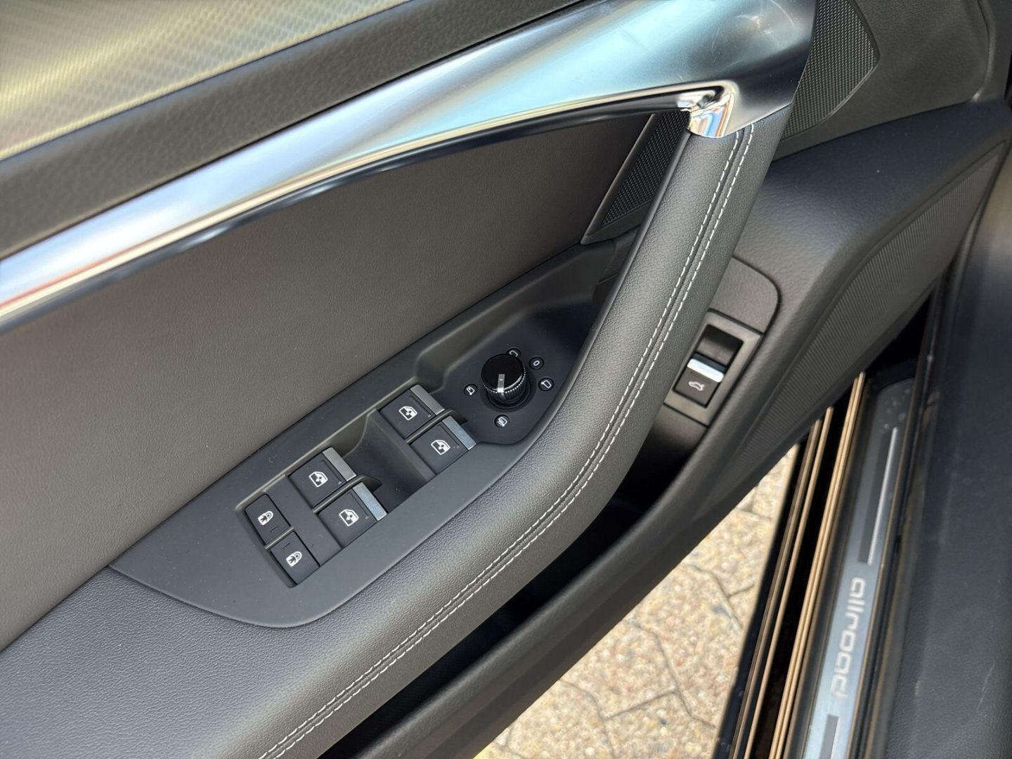 Audi A6 allroad 40 TDI LED+AHK+LUFTFEDERUNG+VIRTUAL foto 20