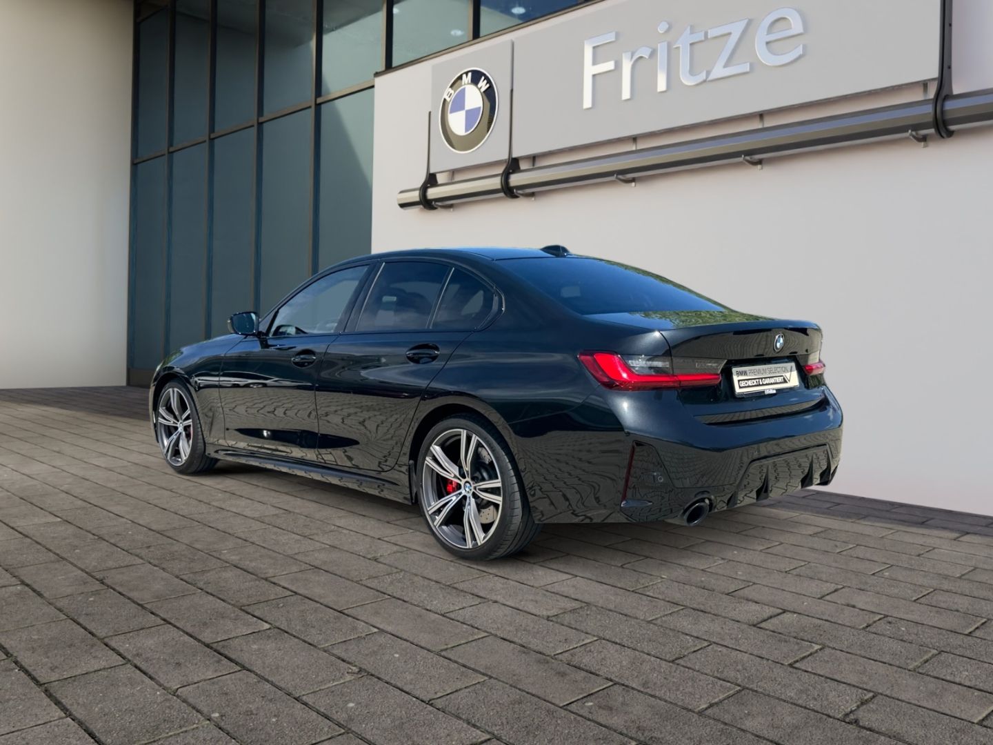 BMW 330 d M-Sport LED KLIMAAUTO NAVI SHZ PDC ALU 19' foto 4
