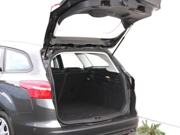Ford Focus - 10