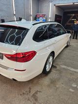 BMW 520i Touring  weniger Kilometer 74tkm - BMW 520 mit Benzin-Antrieb: Kombi