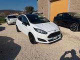 Ford Fiesta Cambio Automatico Black & White - Ford Fiesta: Black