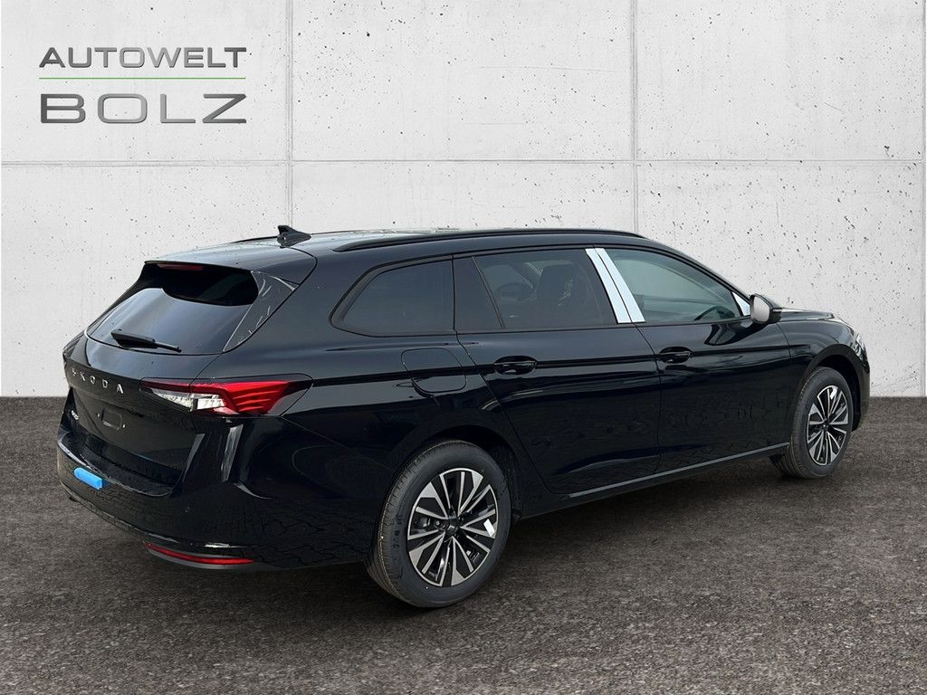 Skoda Superb - Bild 4