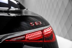 AMG S 63 E  Long 2024 BLACK/BLACK 5 SEATS