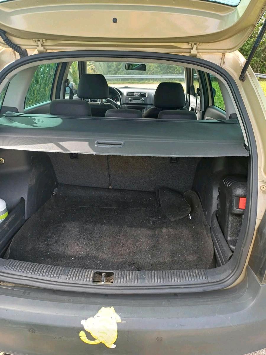 Skoda Fabia 2011 — photo 15