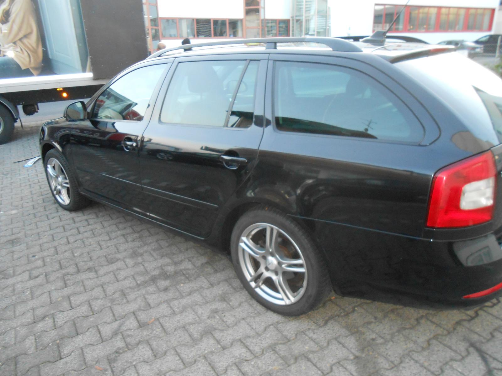 Skoda Octavia 2009 — photo 8