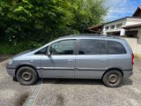 Opel Zafira 1,8-16V 2.Hd.TÜV abgelaufen 7-... - Opel Zafira aus 2003: 2.2