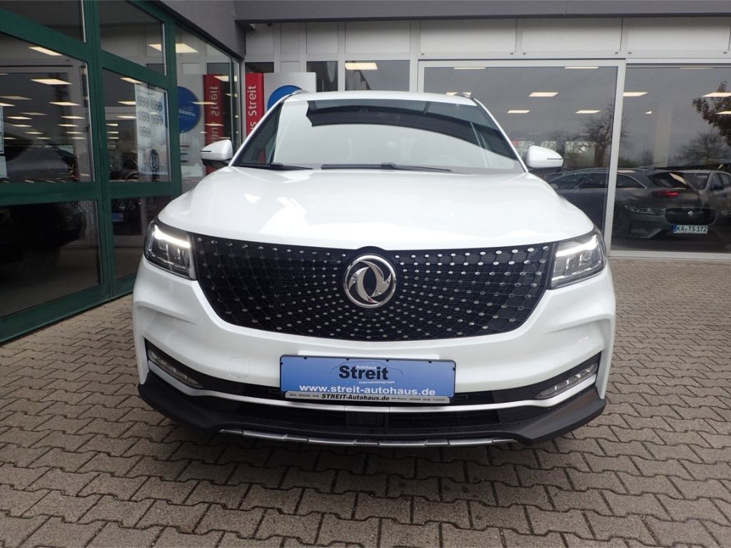 Fahrzeugabbildung DFSK Fengon 7 2.0 GDI 4x4 2,5t AHlast Navi PanoD 7Sit