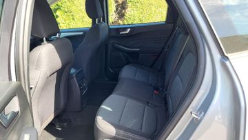 Fahrzeugabbildung Ford Kuga Plug-In Hybrid Cool & Connect
