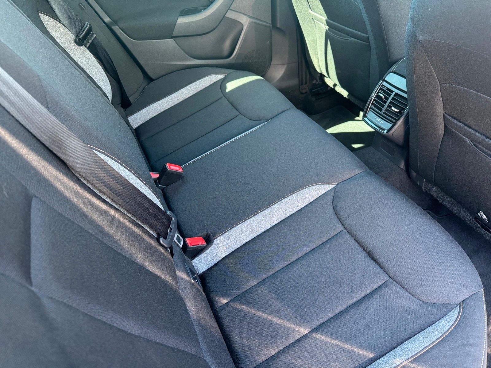 Fahrzeugabbildung SKODA Scala Selection 1.0 TSI