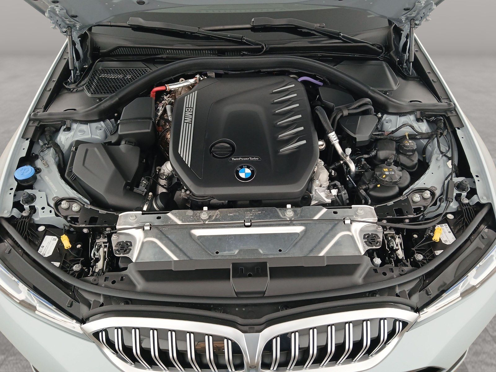BMW 330 - Bild 14