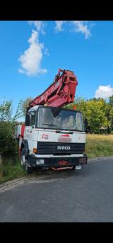 Iveco Magirus 240.30 Autokran Atlas* V8 + 305 PS - Tieflader