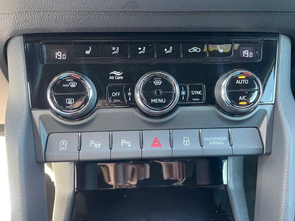 Skoda Karoq 2.0 TDI SCR 4x4 DSG Sportline, миниатюра 15