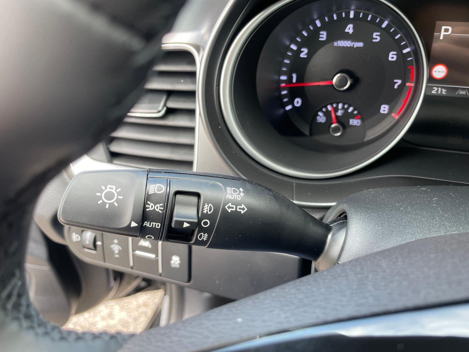 Kia CEED SW 1.5T DCT7 KEYLESS LED PDC V+H 17´´ALU