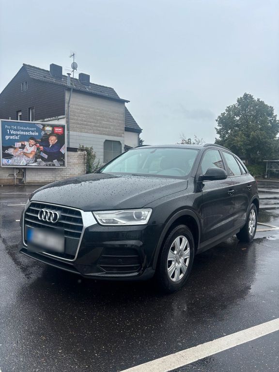 Image of Audi Q3