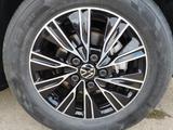 Volkswagen T7 California Beach Camper 2.0 TDI DSG 110 kW... - : Kleinbus