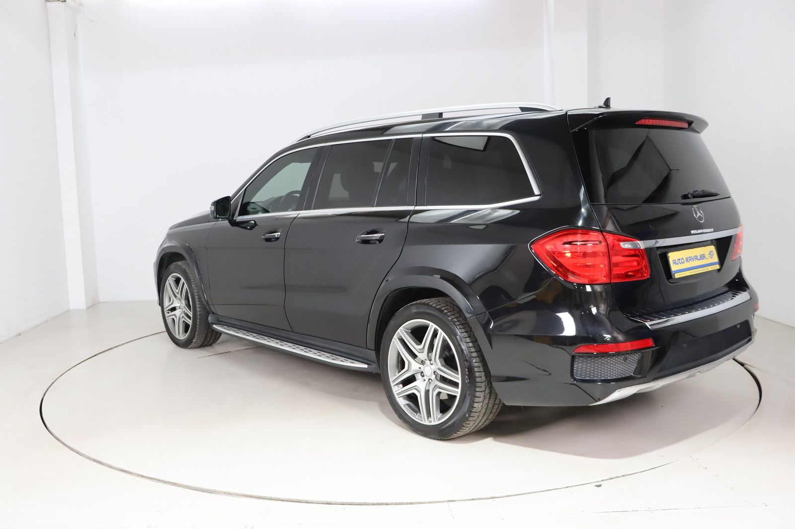 Fahrzeugabbildung Mercedes-Benz GL 350 d 4Matic DIS FOND Desingno Pano * 7. Sitz
