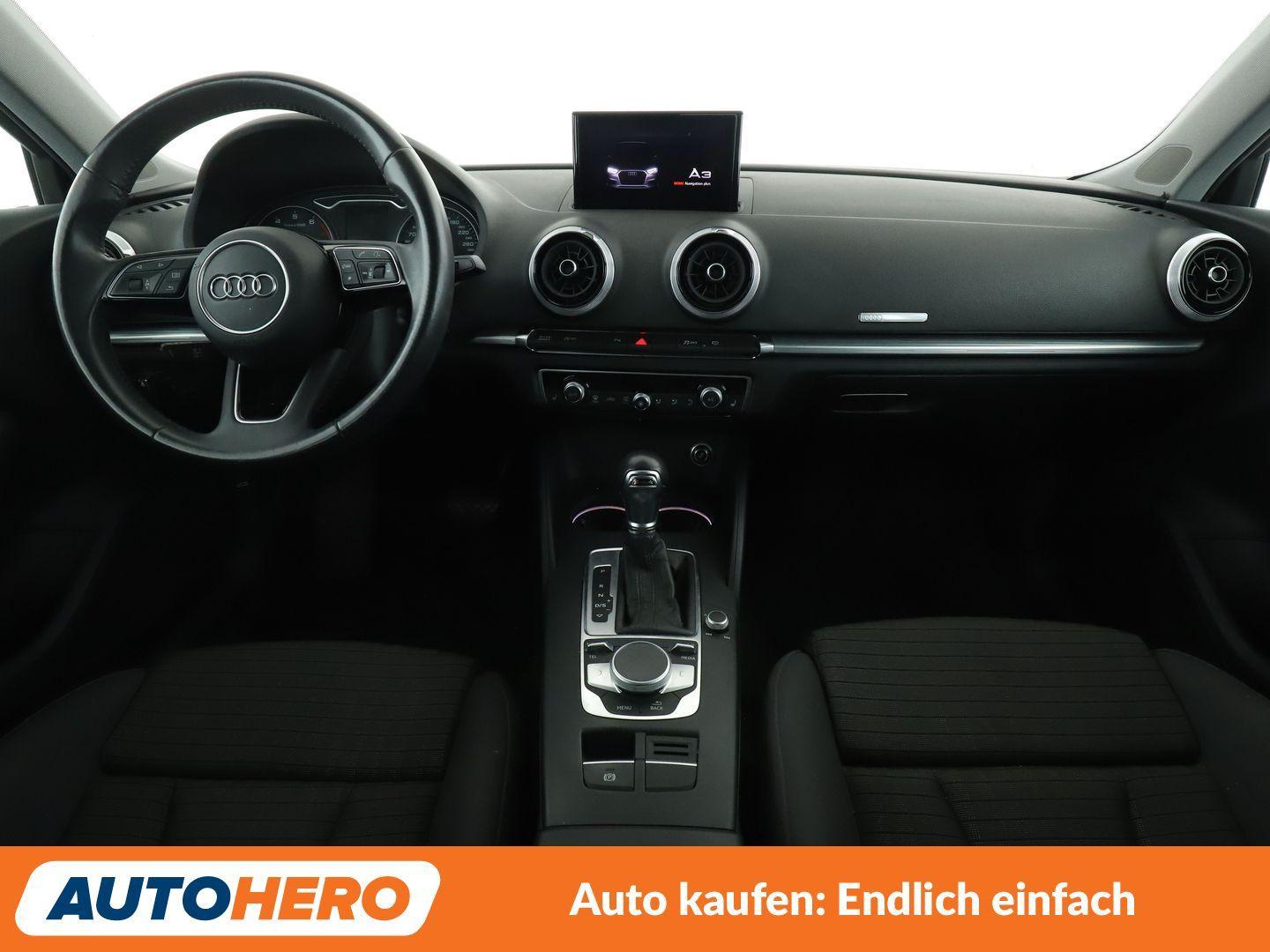 Audi A3 Sportback 35 TFSI Sport Aut. *NAVI*BI-XENON*