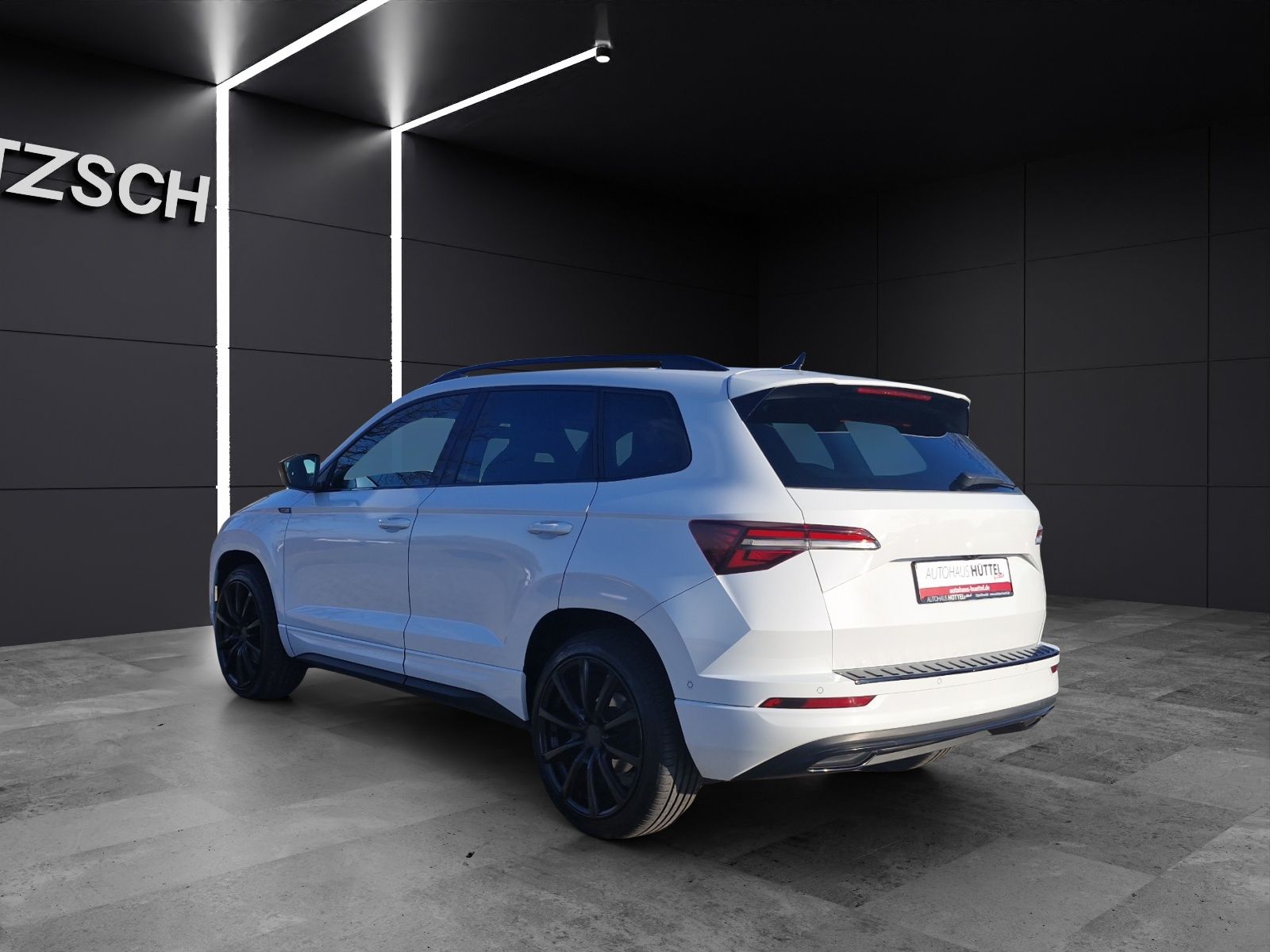 Fahrzeugabbildung SKODA Karoq TDI Sportline 4x4 Matrix PANO ACC Kamera36