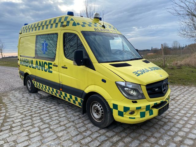 Mercedes Benz Sprinter 206 CDI Ambulance