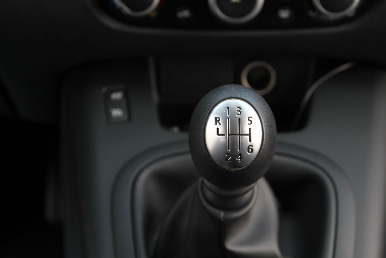 Fahrzeugabbildung Renault Scenic III TomTom Edition