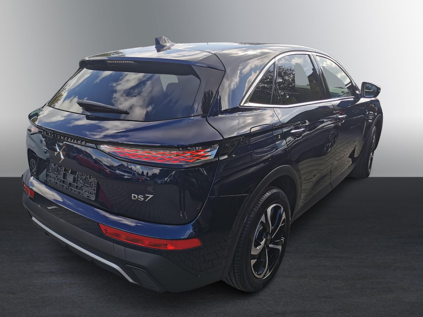 Fahrzeugabbildung DS Automobiles DS7 1.5 BlueHDi 130 FAP, Bastille+