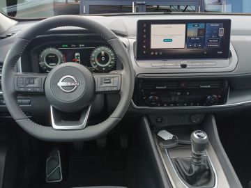 Nissan Qashqai 1.3 DIG-T N-Connecta °Navi°RFK°SHZ°BF°