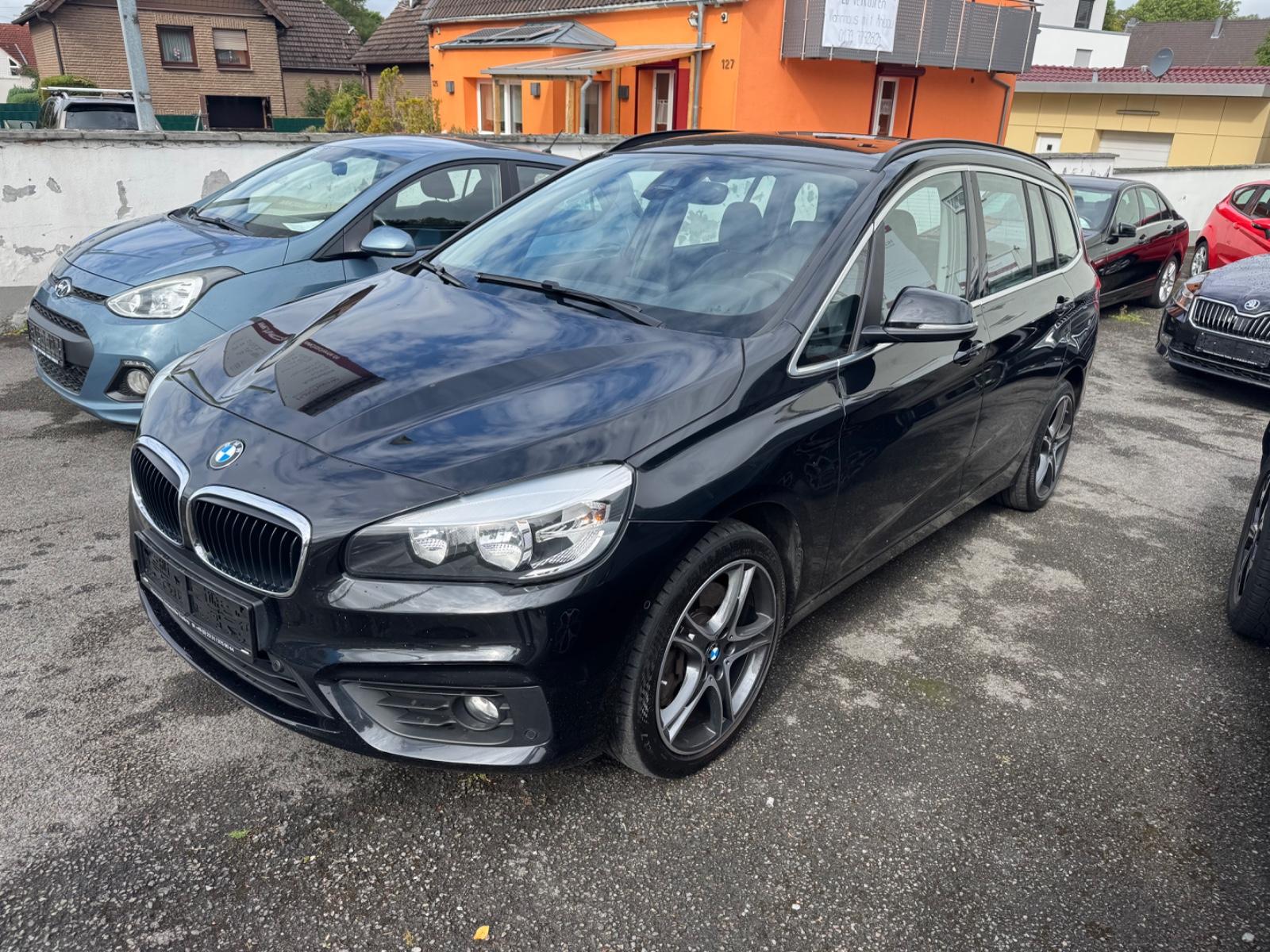BMW 220d. xDrive,Leder,Navi,200TKM-Original,7Sitze
