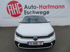 VW Polo 1.0 TSI R-Line DSG IQ.Drive Matrix Nav 17'' VW Polo 1.0 TSI R-Line DSG IQ.Drive Matrix Nav 17''