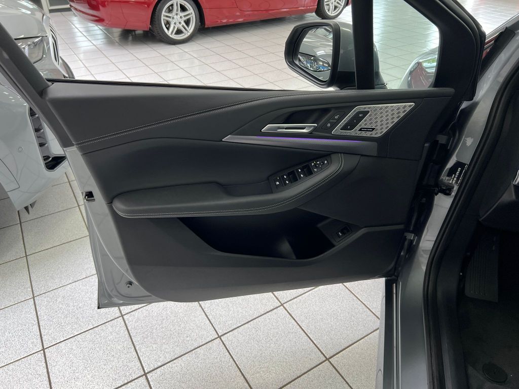 BMW 223 Active Tourer i M-Sport*PANO*HUD*H-K*360°