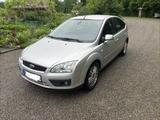 Ford Focus 1.6 Ghia Ghia - Ford Focus aus 2005: Ghia