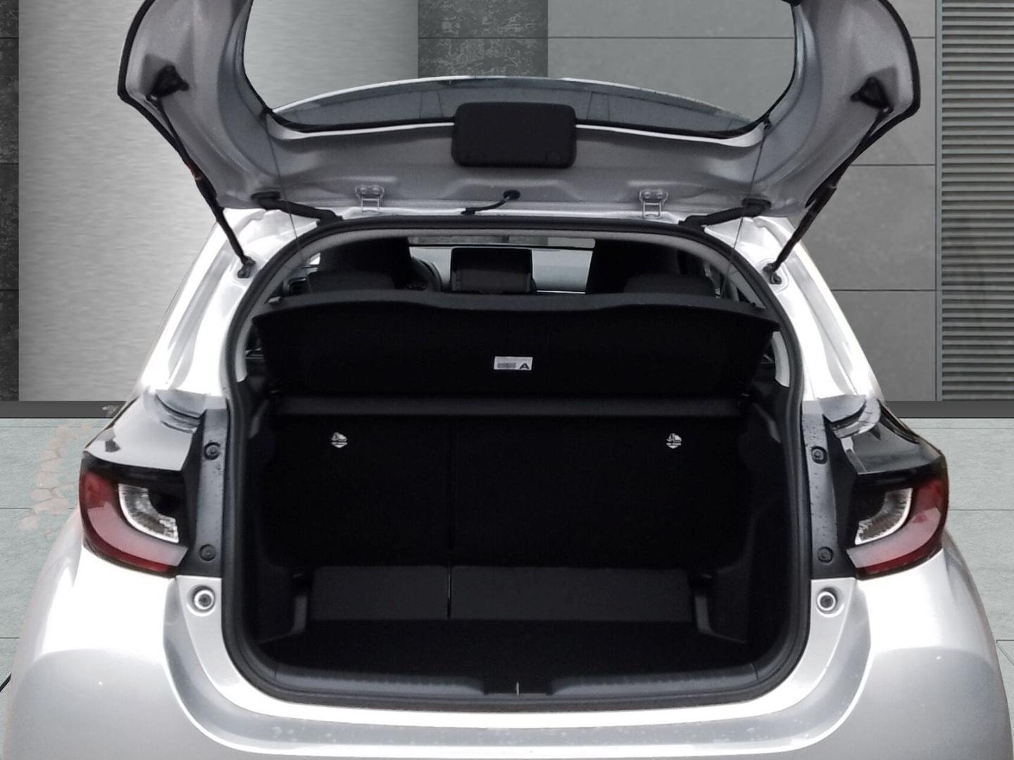 Mazda 2 Hybrid Centre-Line AT 85kw ACC Apple CarPlay A