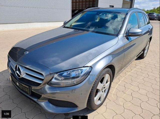 MERCEDES-BENZ C 250