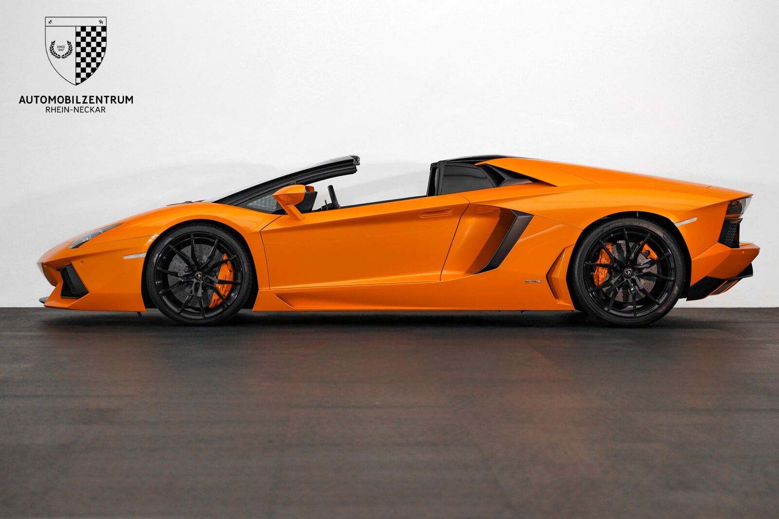 Lamborghini Aventador - Bild 9