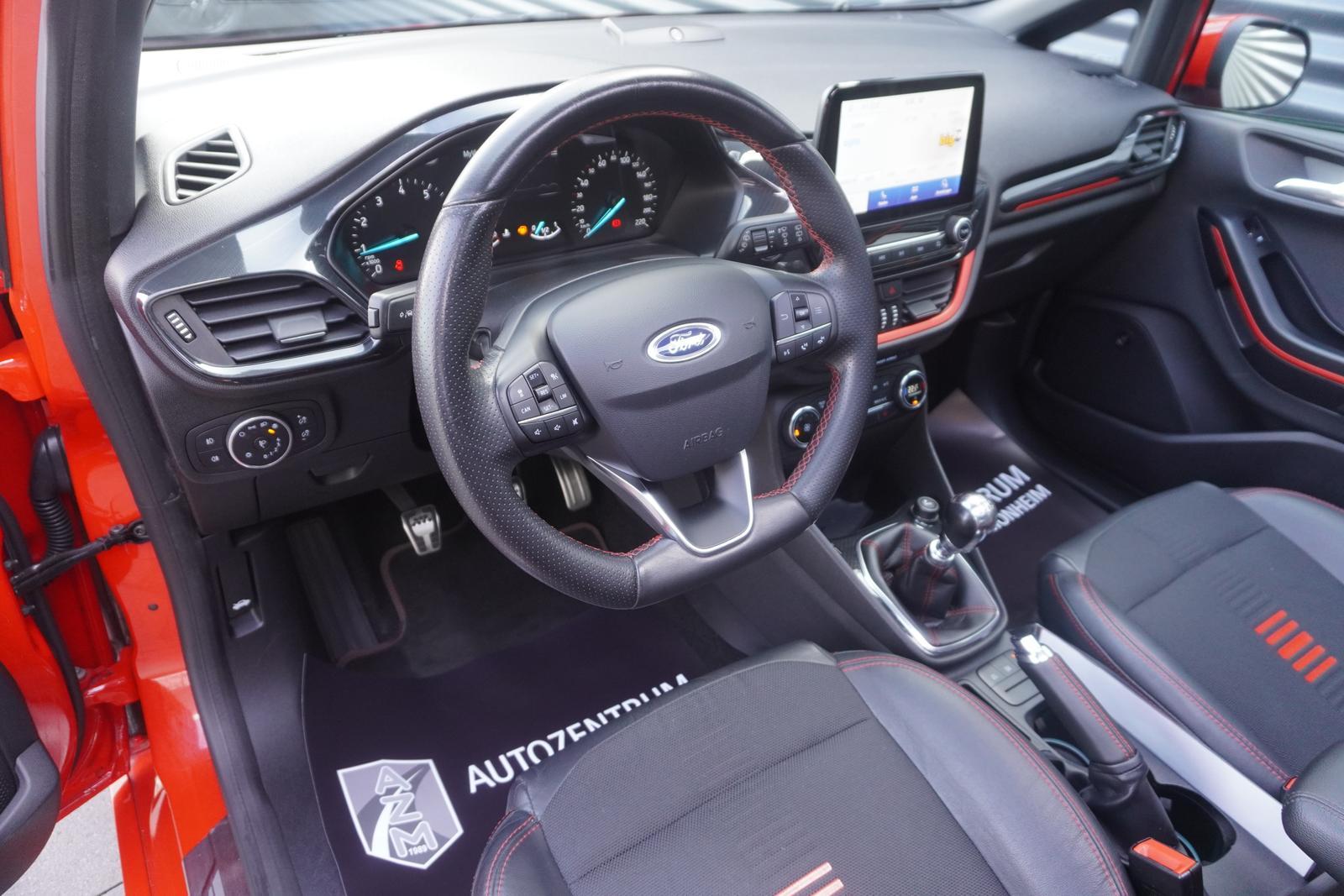 Ford FIESTA ECOBOOST|ST-LINE|PANORAMA|KAMERA|ACC|B&O