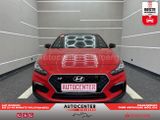 Hyundai i30 N Performance "PANO-NAVI-SITZH-KAMERA-ALU" - Hyundai i30 mit Benzin-Antrieb: Schaltgetriebe