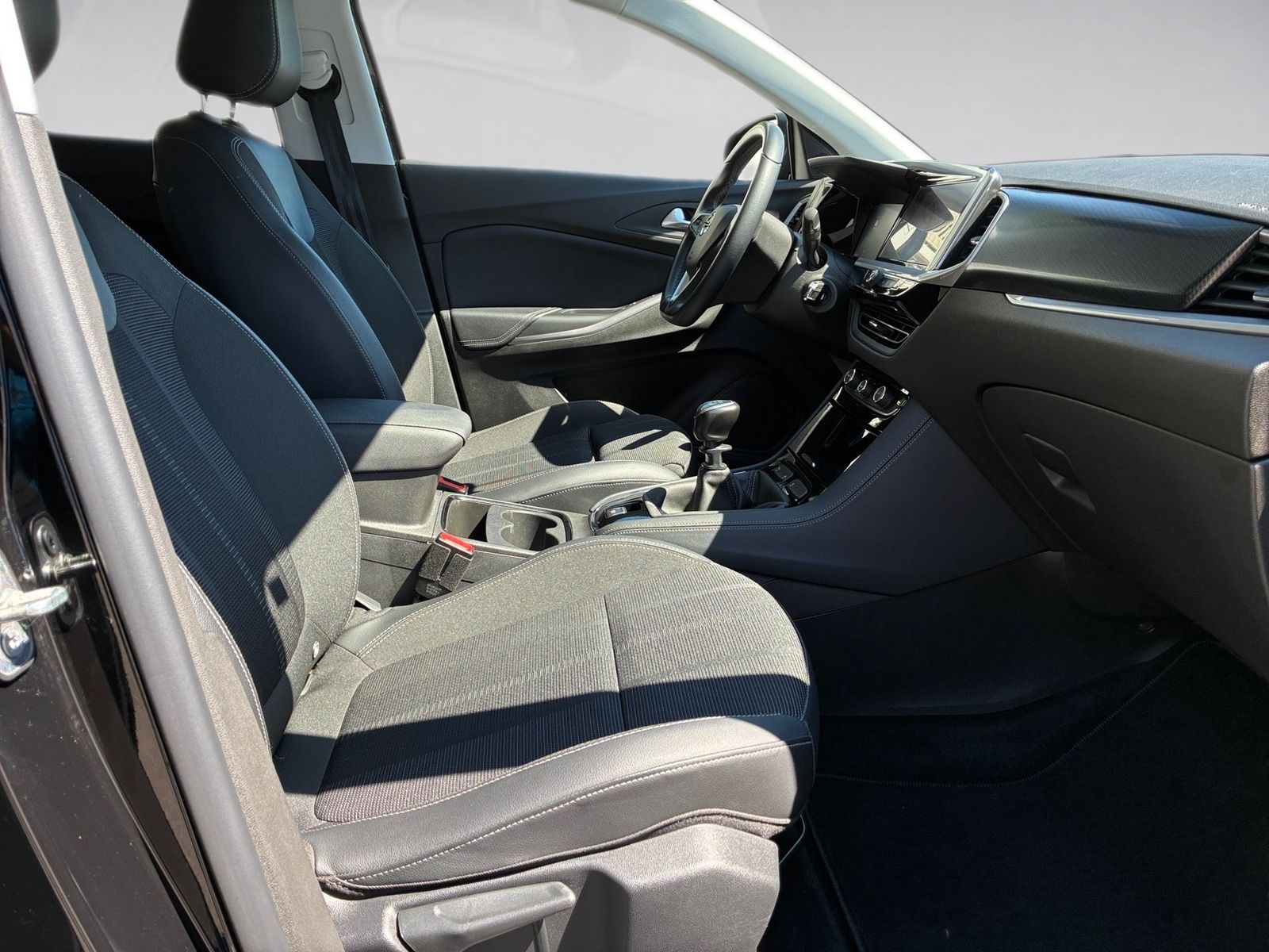 Fahrzeugabbildung Opel Grandland 1.2 Turbo GS Line Kamera,LED,Matrix