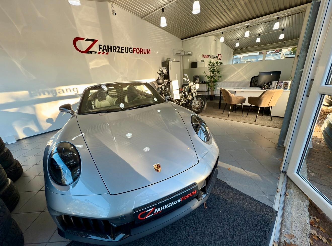 showroom-image-main