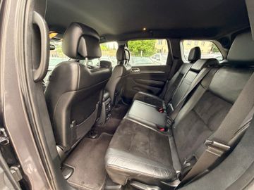 Jeep Grand Cherokee - 12