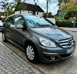 Mercedes-Benz Mersedes b180 - Mercedes-Benz: Mersedes