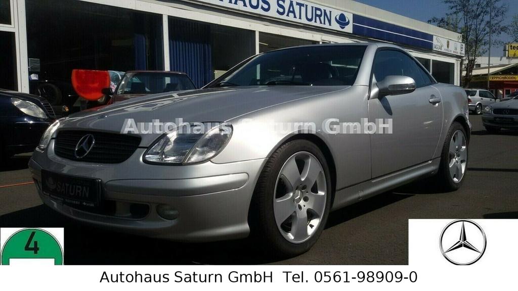 Mercedes-Benz SLK 320