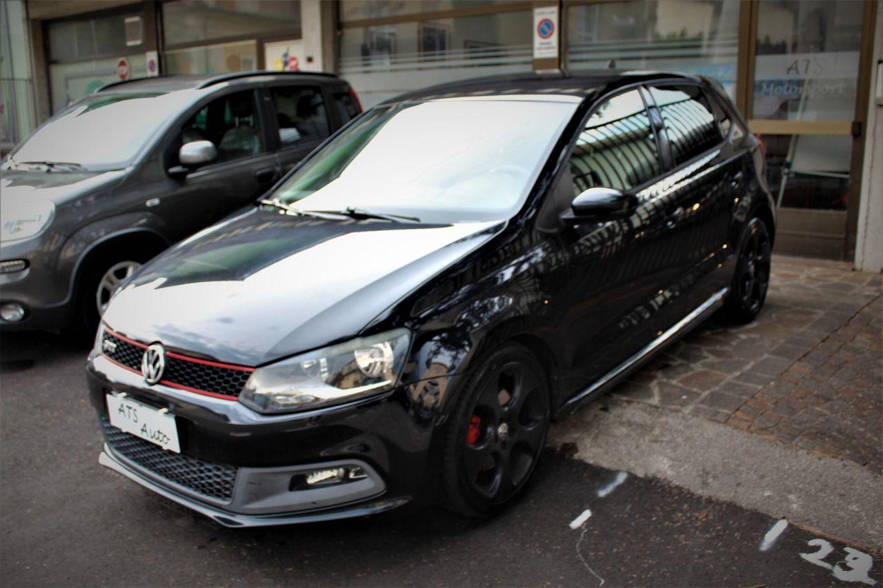 Volkswagen Polo 1.4 TSI 179ch - Palettes au volant - Climatisation - Sièges sport - Antibrouillard