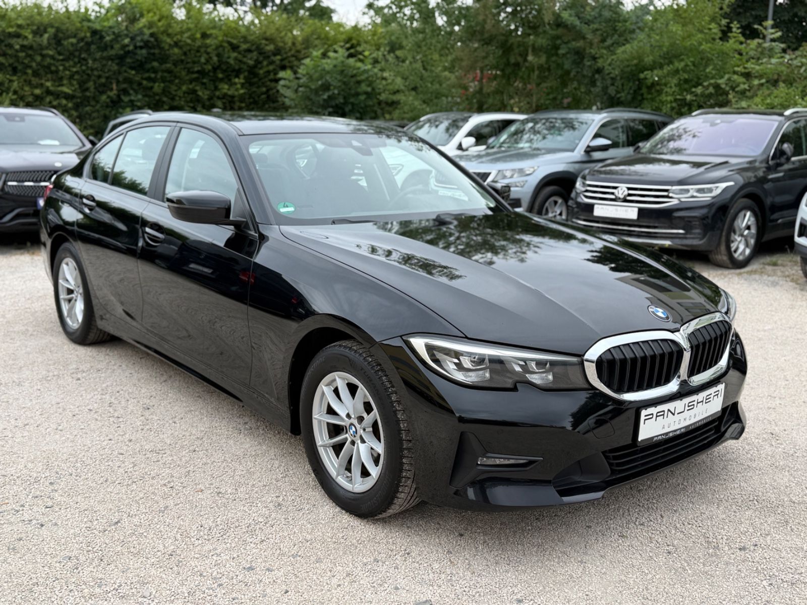 BMW 320d Lim Advantage Aut LED Navi 1.Hand