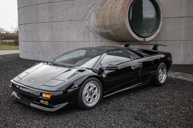 Lamborghini Diablo Black/ Black