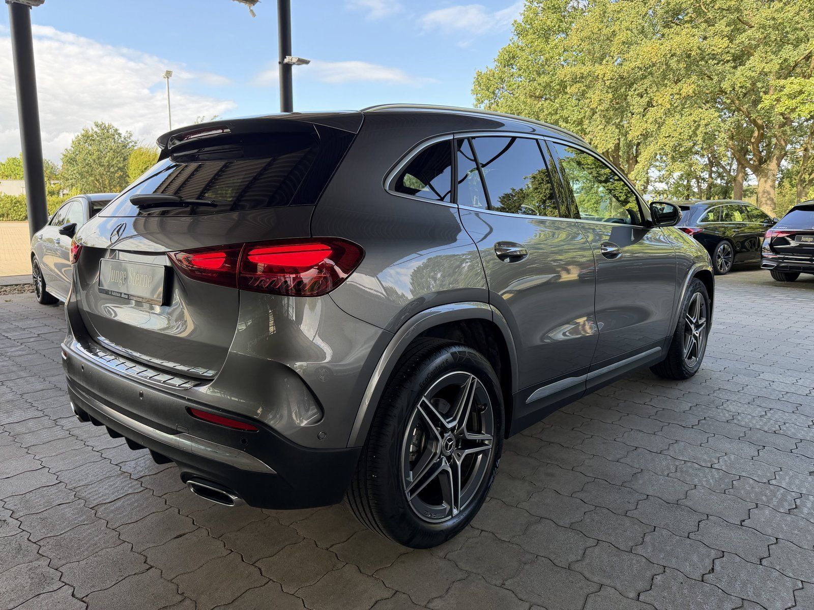 Mercedes-Benz GLA 200 AMG Advenced+ Totwinkel Winterpaket 19" imagem 2